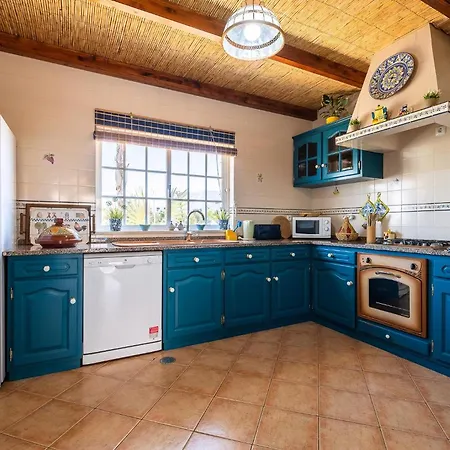 Holiday home Oasis *